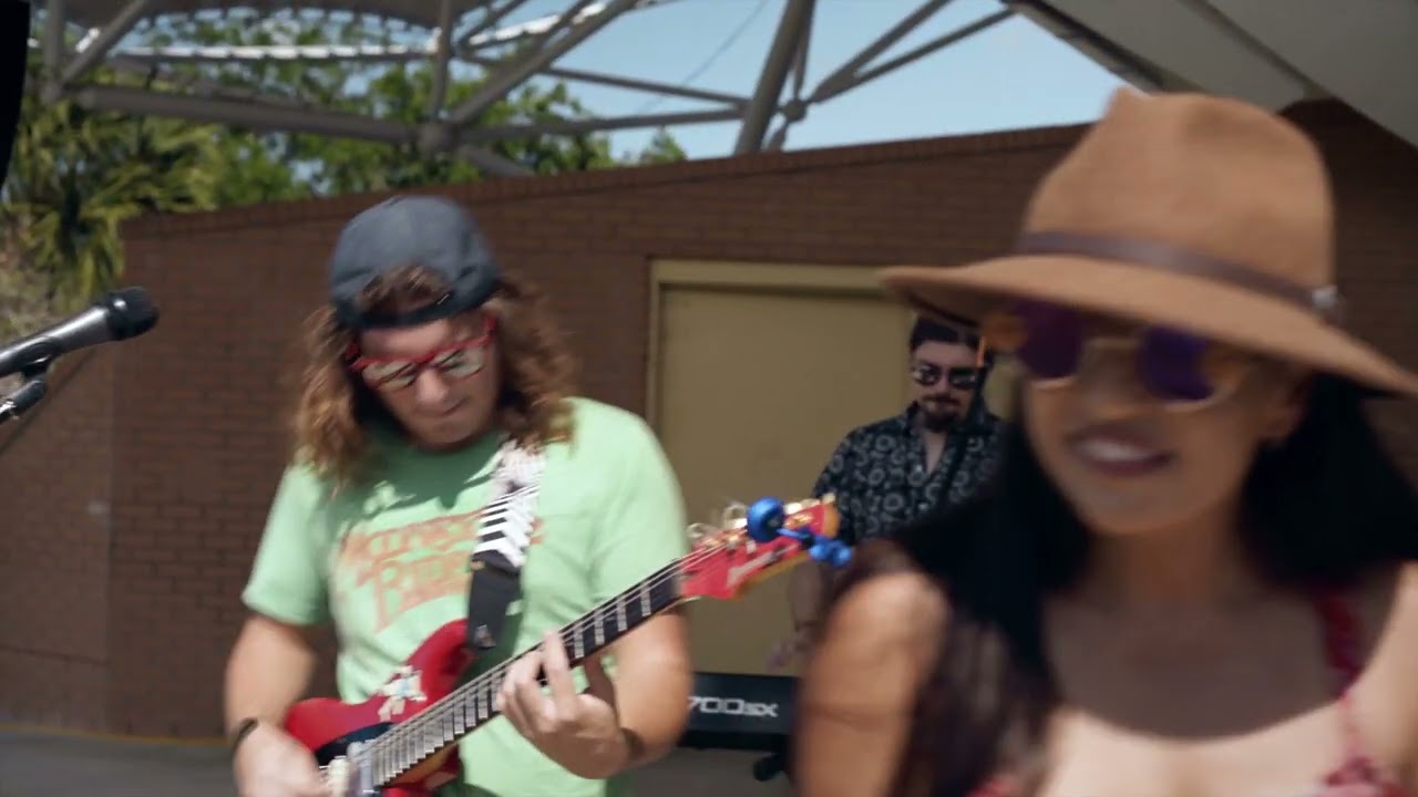 Moonstone Riders: This Ol Cowboy Live At Riverside Park