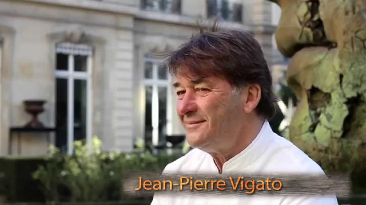 Documentaire sur Jean Pierre Vigato, chef étoilé du restaurant Apicius -  YouTube