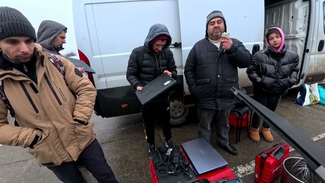 targul de vechituri LAPTOP I7 GEN 8, combo  i7 6900k la 50 lei si mataranga