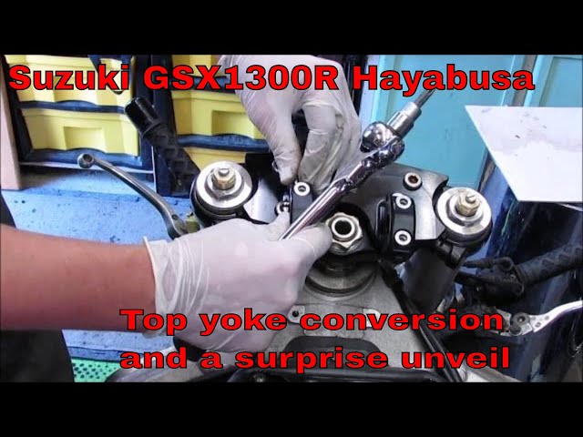 Carbon Effect Top Yoke Protector Decal For Suzuki GSXR1300 Hayabusa (2008-2014)