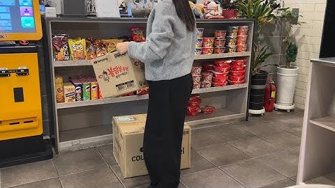 vlog * 피시방 알바 브이로그 | 네네 주인님... 피시방 브이로그 올렸어요
