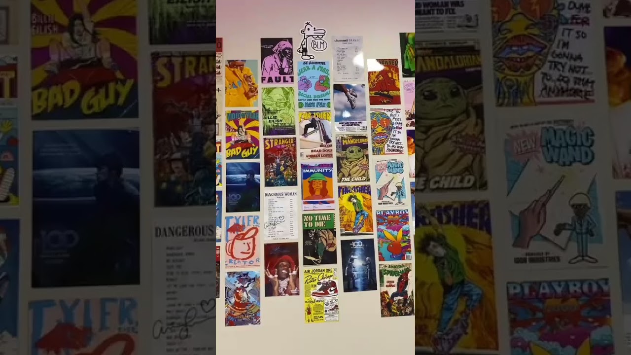 setting up my picture wall🤩 