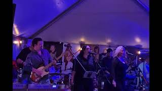 Sweet Little Lies Performs Dreams screenshot 5