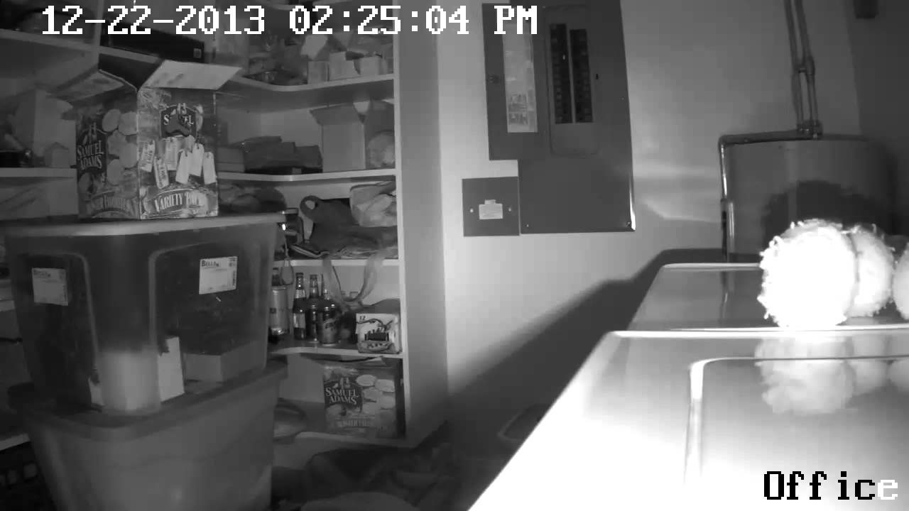 DS-2CD2432F-IW - YouTube