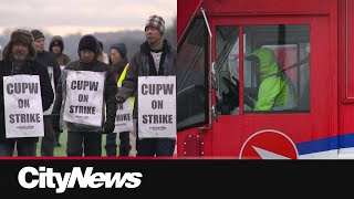 Canada Post paused talks with union