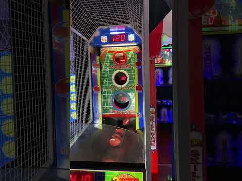 2 Minute Drill Football At The Arcade Shorts Football Arcade Arcadegames Daveandbusters 