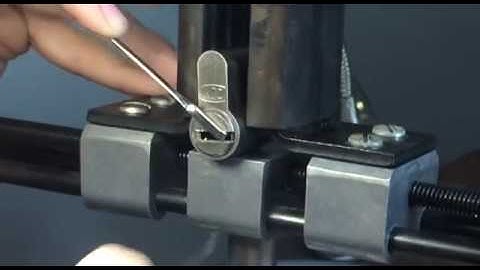 DOM ix 10 pick and gut