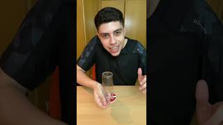 Moeda que ATRAVESSA o Copo