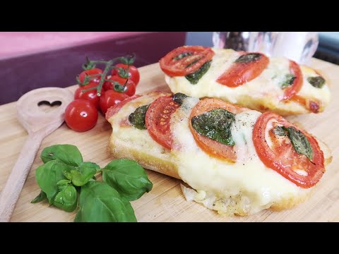 Video: Cremige Brötchen Mit Thymian, Mozzarella Und Getrockneten Tomaten