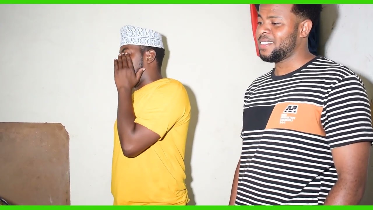 fahari wawili waoneshana mauwezo  ebu tudondoshee comment hapa nani bigwa