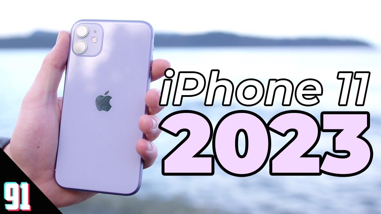 Using the iPhone 11 in 2023 - worth it? (Review) 