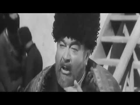 Axırıncı aşırım (film, 1971).O şura hökuməti bizdən qorxur