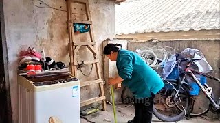 A single woman renovates an abandoned house | cleaning and repairing broken rooms Makeover