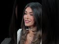 "No, no, no, I can't" 💀 Madison Beer takes on the Hot Ones gauntlet!