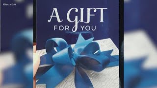 Bank rewards couple who guarded cash