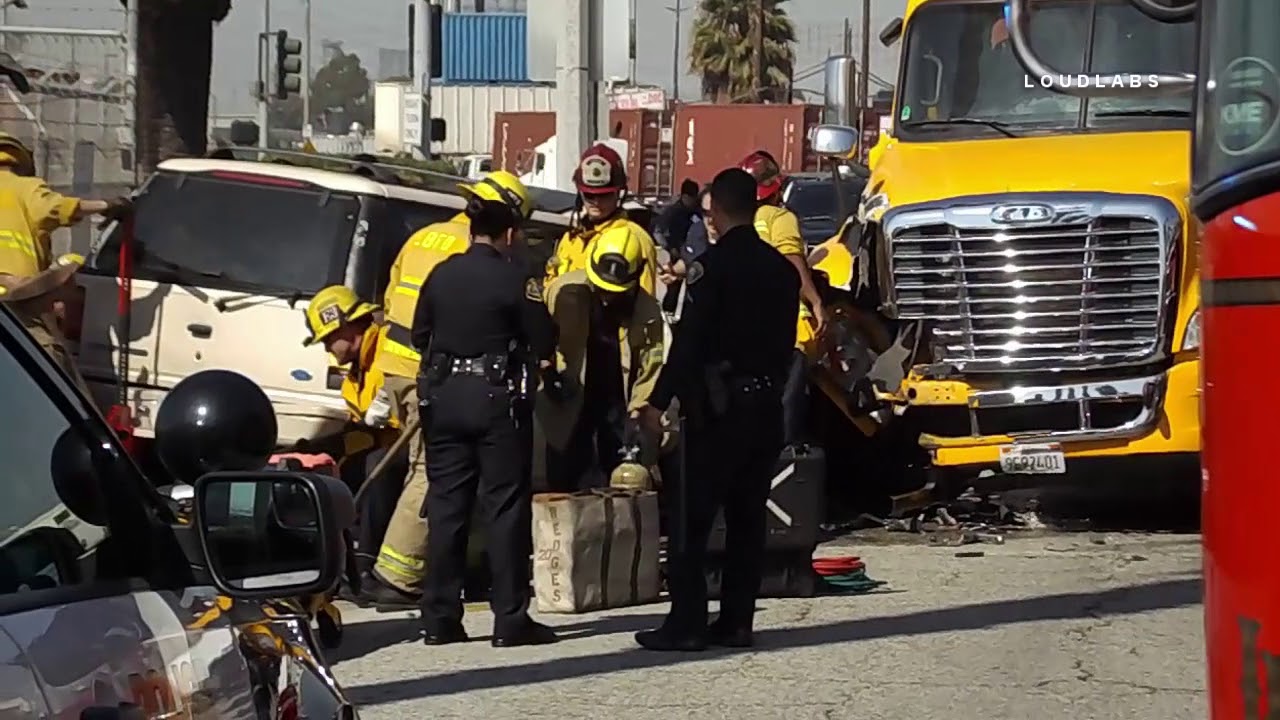 stringers shack Accident with Entrapment / Long Beach 10.27.18