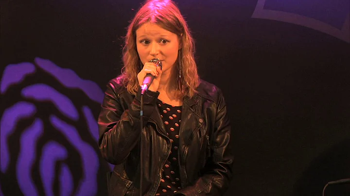 Laura RUTTER Yellow COLDPLAY cover (ma 1re scne)