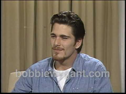 วีดีโอ: Michael Schoeffling มูลค่าสุทธิ: Wiki, แต่งงานแล้ว, ครอบครัว, แต่งงาน, เงินเดือน, พี่น้อง