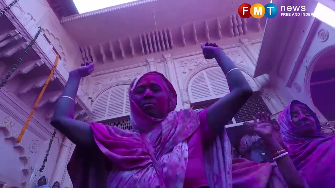 Widows celebrate Holi at temple in northern India