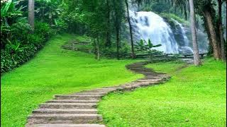 Mahoya Hoyaga hari Mwathani