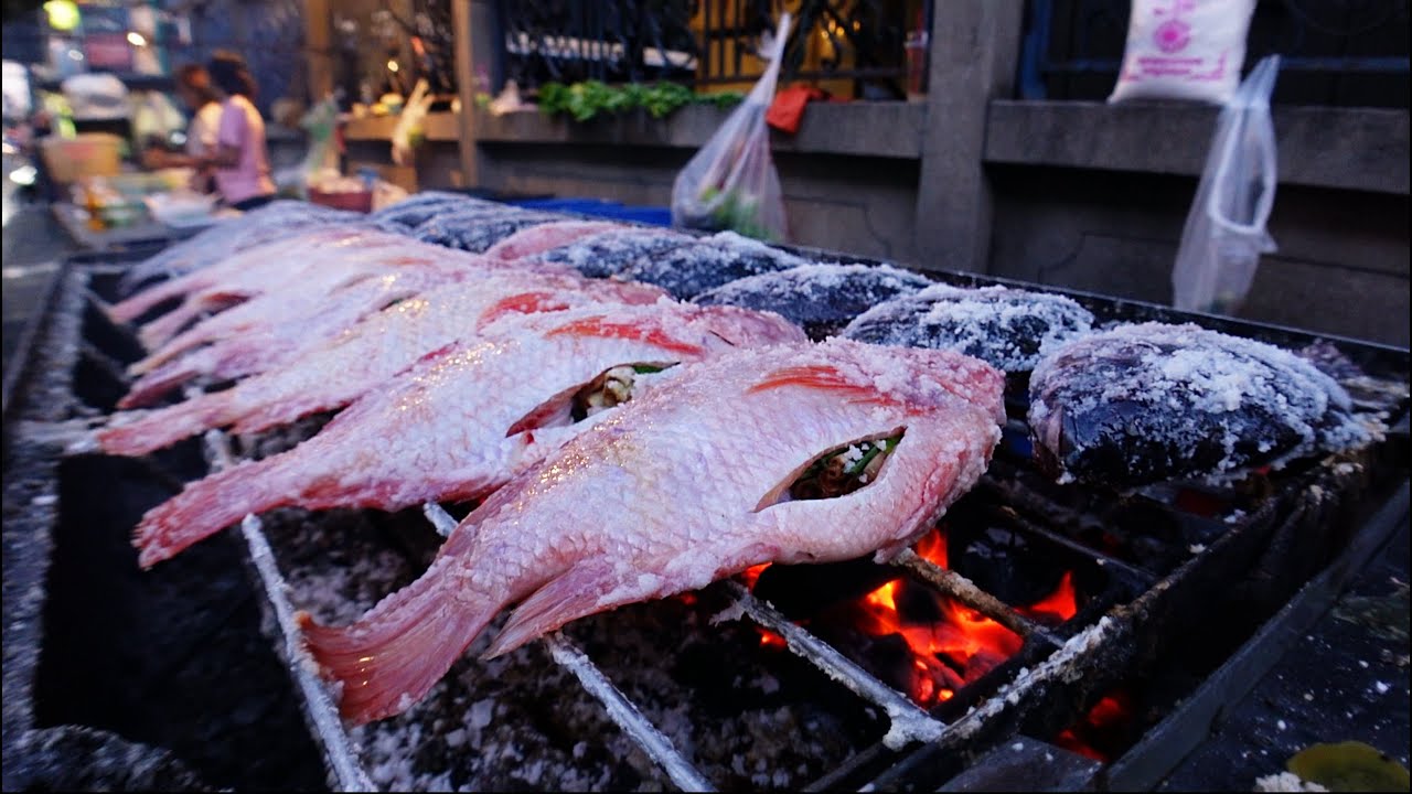 เผาเป็น 100 ตัวต่อวัน ร้านปลาเผาท้ายซอยลึกมาก! แต่ลูกค้ายังตามไปซื้อล้นหลาม โชคชัย4 ซอย70