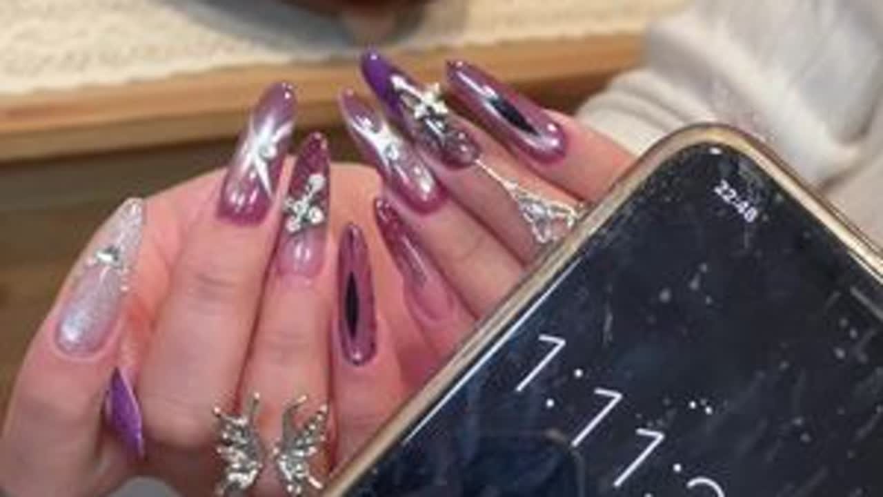 是我！ 就是我！#美甲托尼 #美甲教程 #一小时美甲 #美甲 #美甲分享