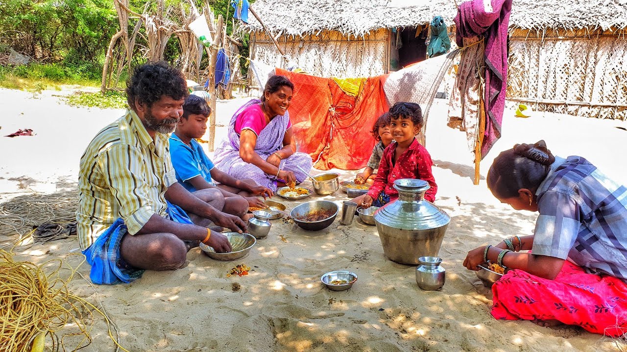 பாசங்கள் நிறைந்த கண்ணாடி பாறை மீன்குழம்பு 