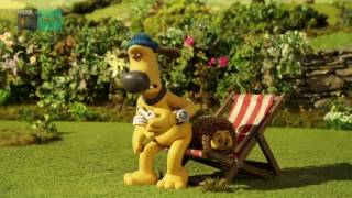 Shaun The Sheep S05E10 - Bitzers New Whistle