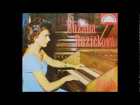 Zuzana Růžičková, J.S.Bach Harpsichord Concerto in E major 2.mov. Siciliano