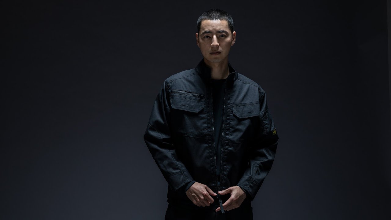 黒服ページ 3055110s-2.jpg
