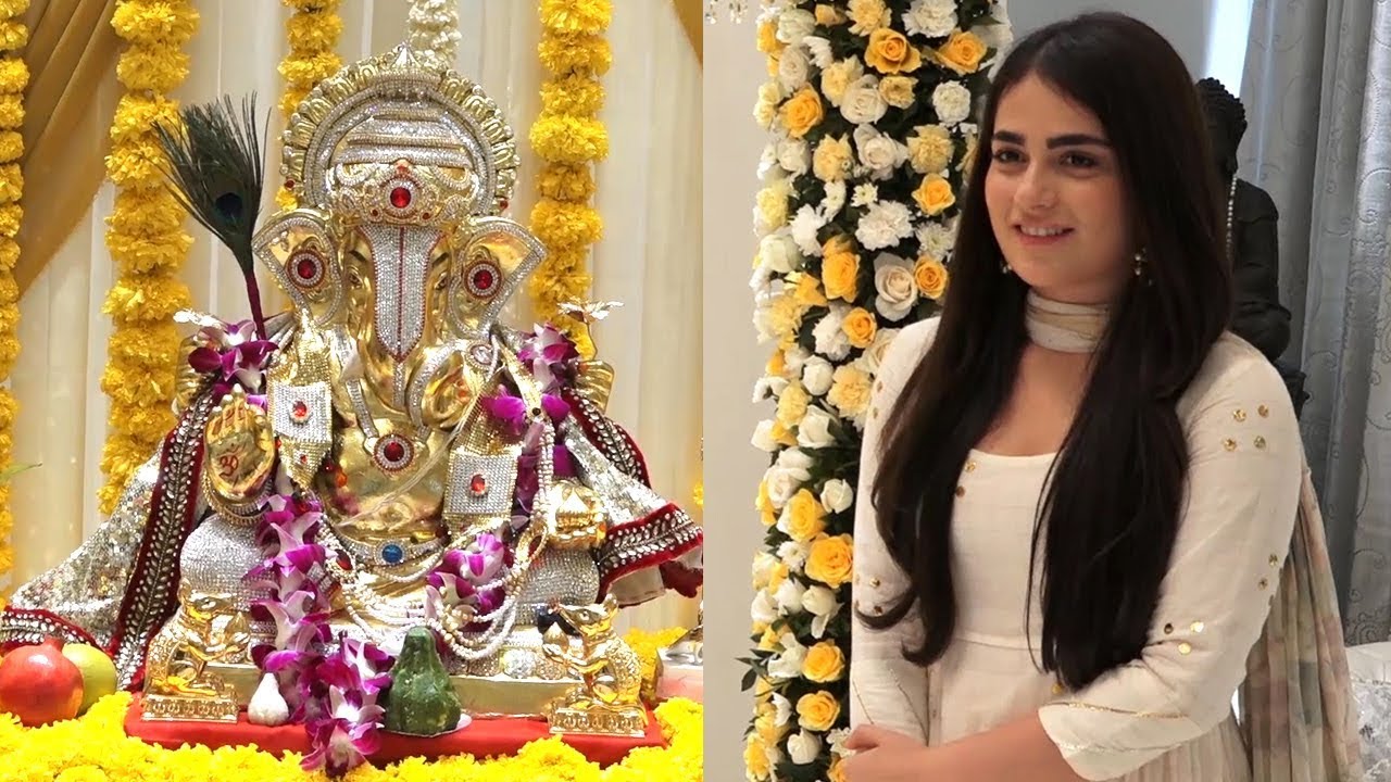 Radhika Madan with PATAKHA Cast takes Blessing of Lord Ganesha
