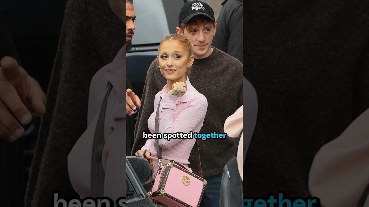 Сообщается, что Ариана Гранде и Итан Слэйтер отменили свадьбу из-за «токсичных» отношений.