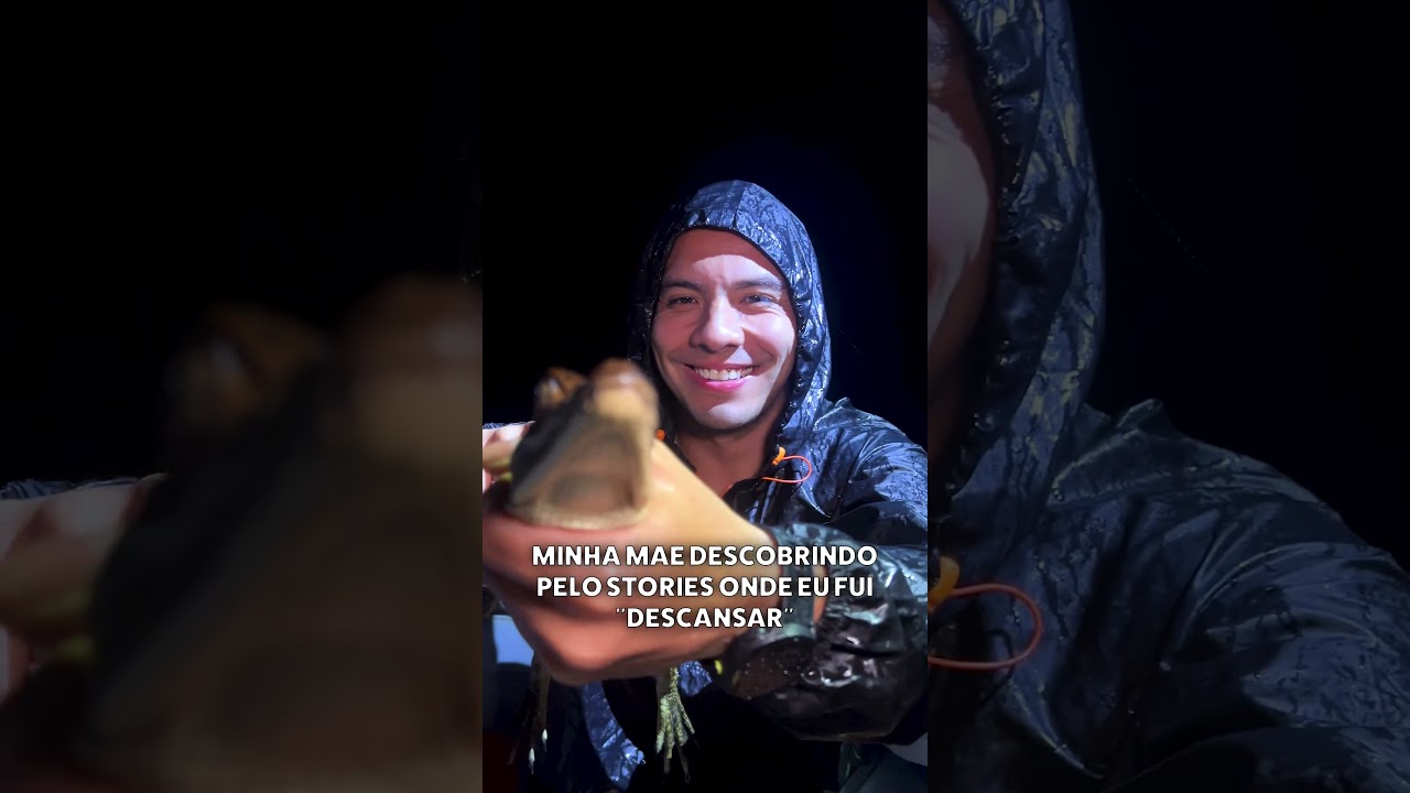 MAE OLHANDO STORY