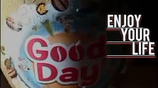 Cara membuat Iklan Good day Tugas kelas 9