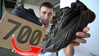 triple black yeezy 700 v2