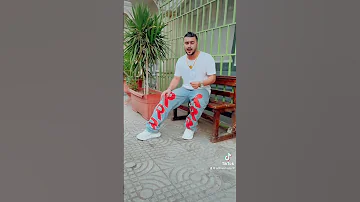 دا العمر بيفوت ونتي وحشاني موت 