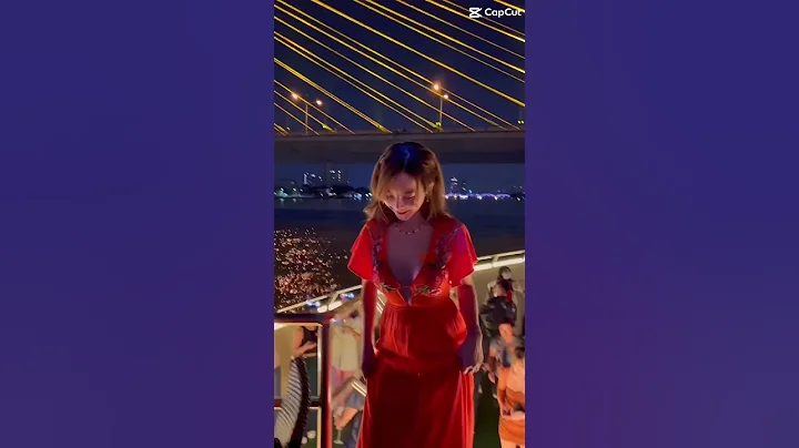 跨年我在游艇上～你们在哪过？#2023 - 天天要闻