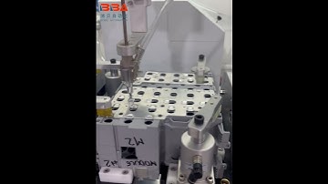 BBA Automatic Screwdriver with Flipping Fixture  for complex workpieces that require multiple angles