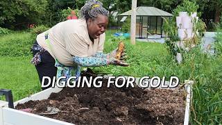 POTATOES, ONIONS, AND A GARDEN TOUR