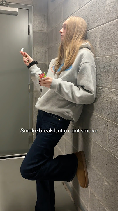 I wanna hangout too #funny #comedy #skit #shorts