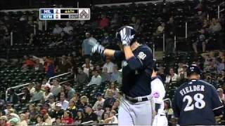 Hart's solo homer