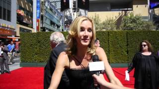Beth Littleford Dog With A Blog Creative Arts Emmys