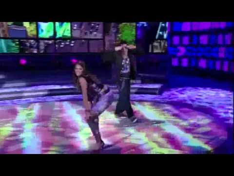 Bruna Marquezine faz 'Quadradinho de Quatro' na Dança dos Famosos   Domingão do Faustão1]