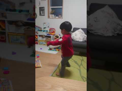 U.S.A. かわいい3才2ヶ月 DA PUMP うまいダンス