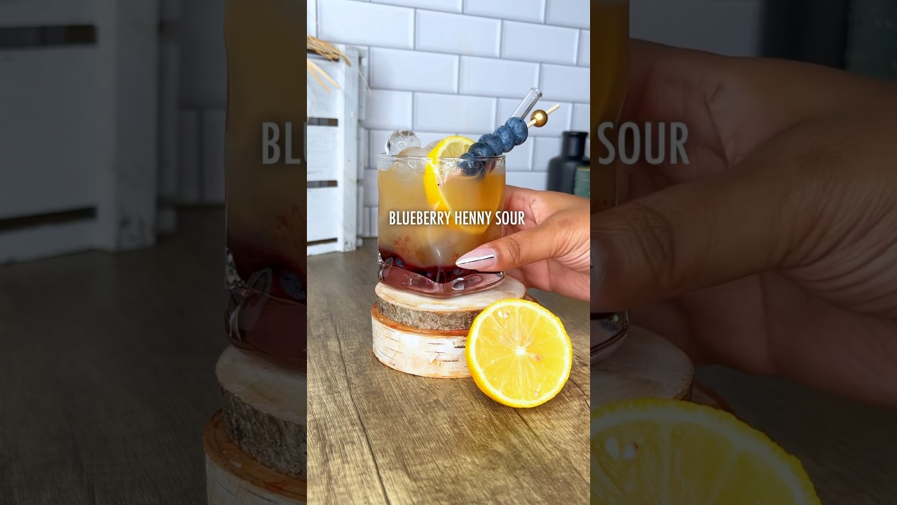 Blueberry Hennessy Sour ✨ 