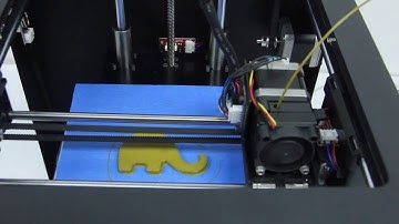 MeCreator 2  print with Wood polymer