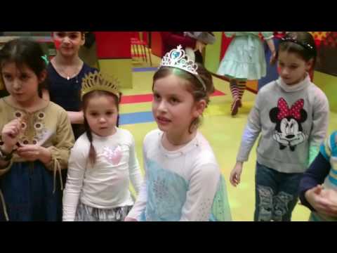 ЭЛЬЗА Холодное сердце  в Гостях  Wendy's