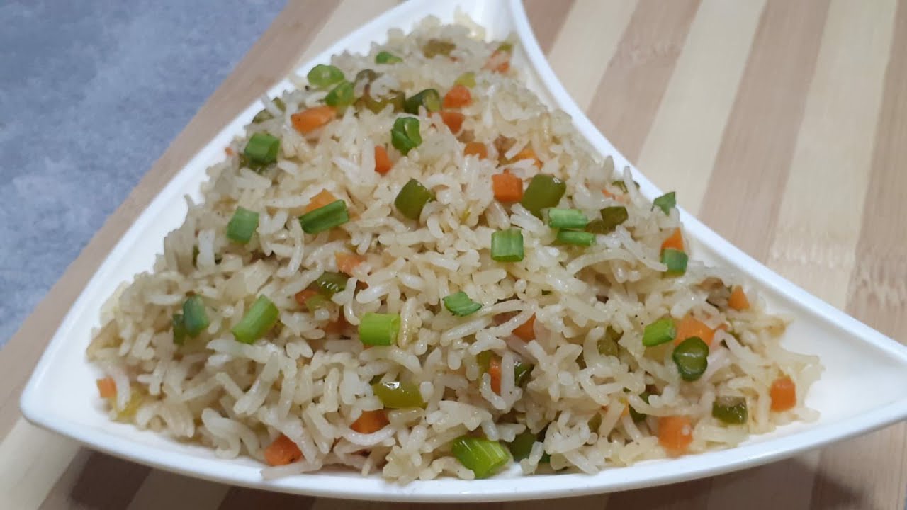वेज फ्राइड राइस की आसान रेसिपी Chinese Fried Rice Rubi's Kitchen