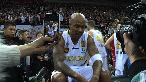 Stephon Marbury bids teary adieu to basketball - DayDayNews