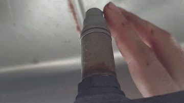 Five Minute Fix 37 - Downstream O2 Sensor Replacement 1997 Ford E-150 Econoline Van